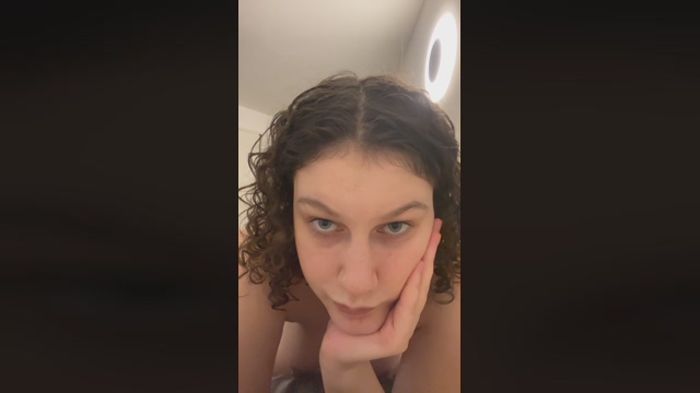 lizziethelovely  12-03-2022